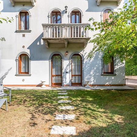 Pet-Friendly & Modern Apt With Garden Vicenza Bagian luar foto